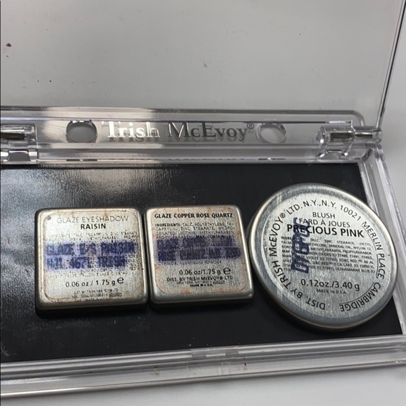 Trish McEvoy Classic Zip Makeup Planner w/Makeup - Picture 10 of 16